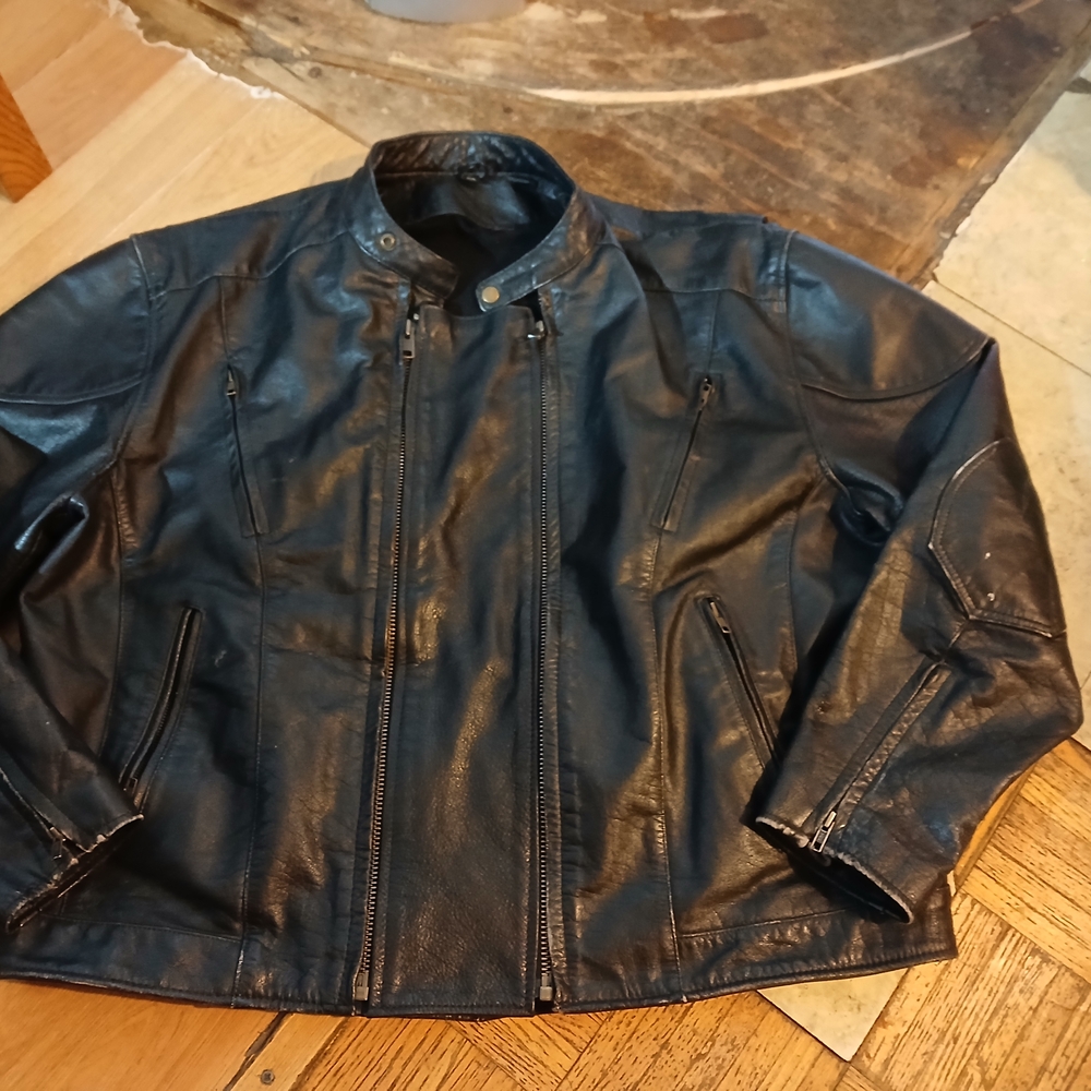 Men's Black Leather Jacket